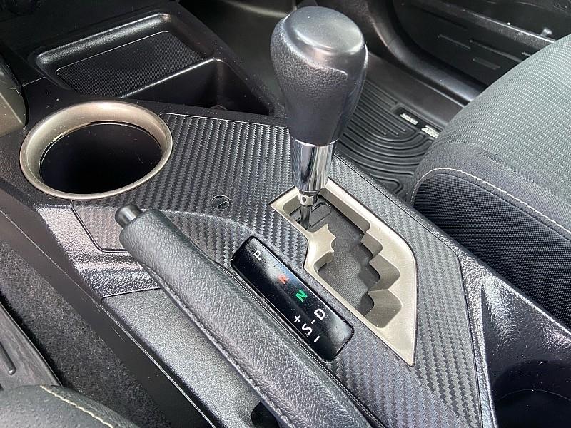 Toyota RAV4 XLE FWD 2014