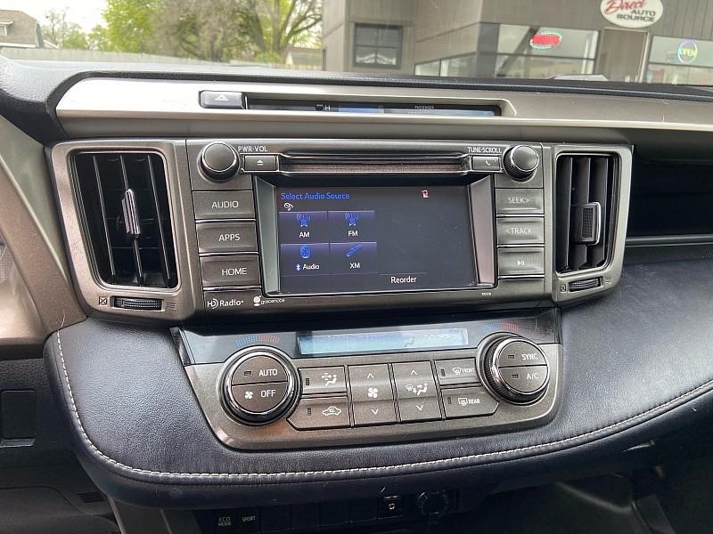 Toyota RAV4 XLE FWD 2014