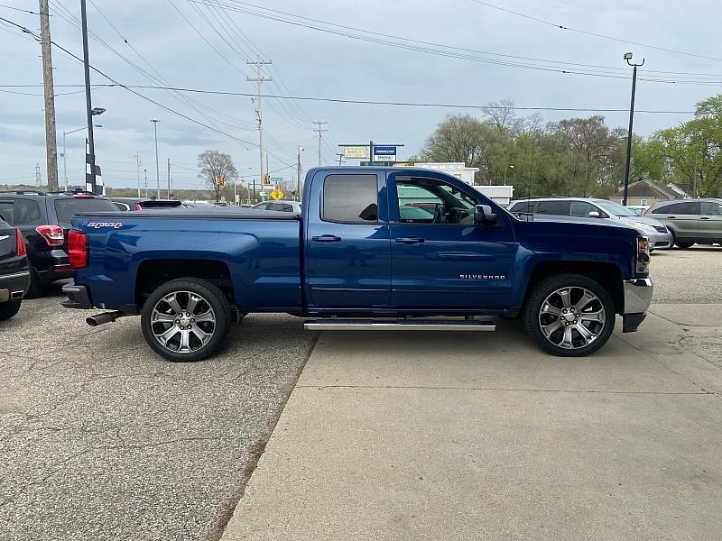 Chevrolet Silverado 1500 LT Double Cab 4WD 2017