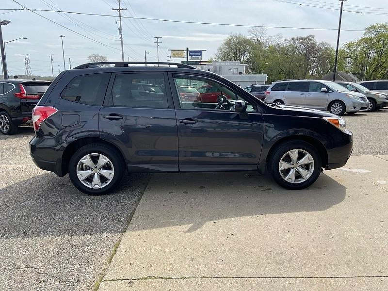 Subaru Forester 2.5i Premium PZEV CVT 2016