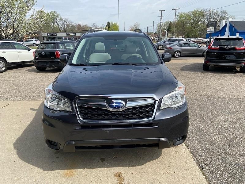 Subaru Forester 2.5i Premium PZEV CVT 2016