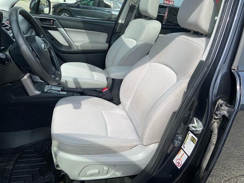 Subaru Forester 2.5i Premium PZEV CVT 2016