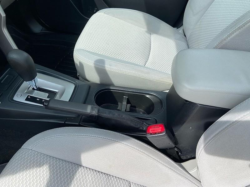 Subaru Forester 2.5i Premium PZEV CVT 2016