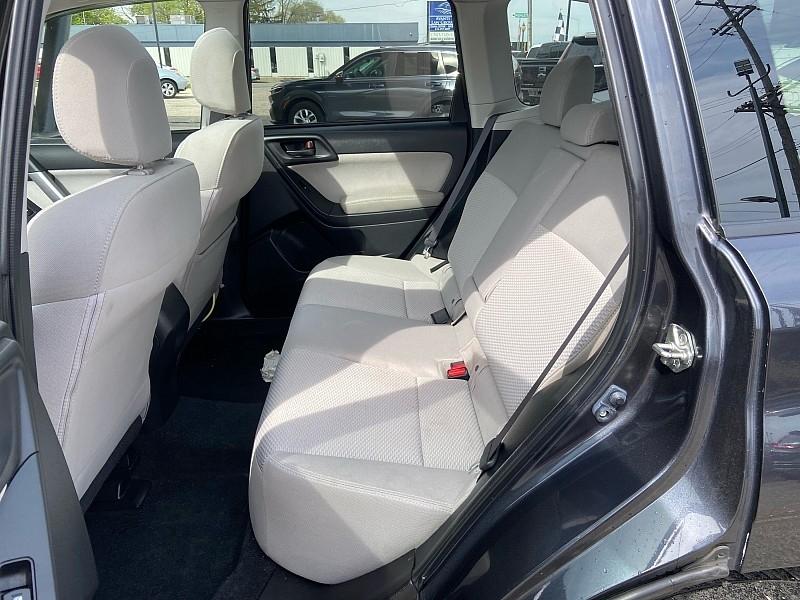 Subaru Forester 2.5i Premium PZEV CVT 2016