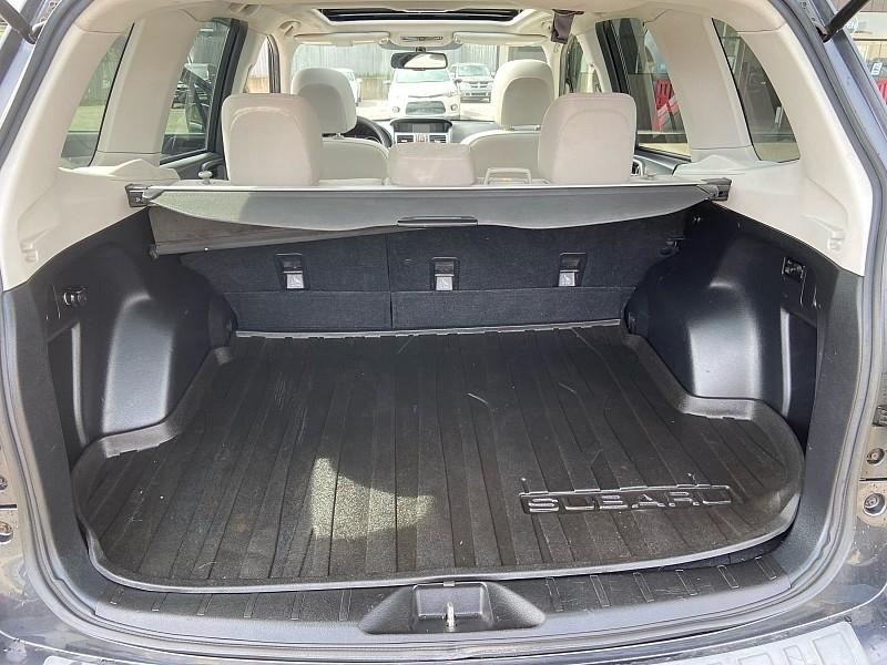 Subaru Forester 2.5i Premium PZEV CVT 2016