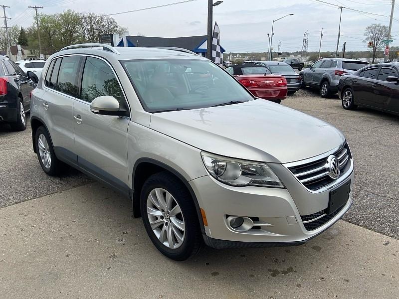 Volkswagen Tiguan SE 2009