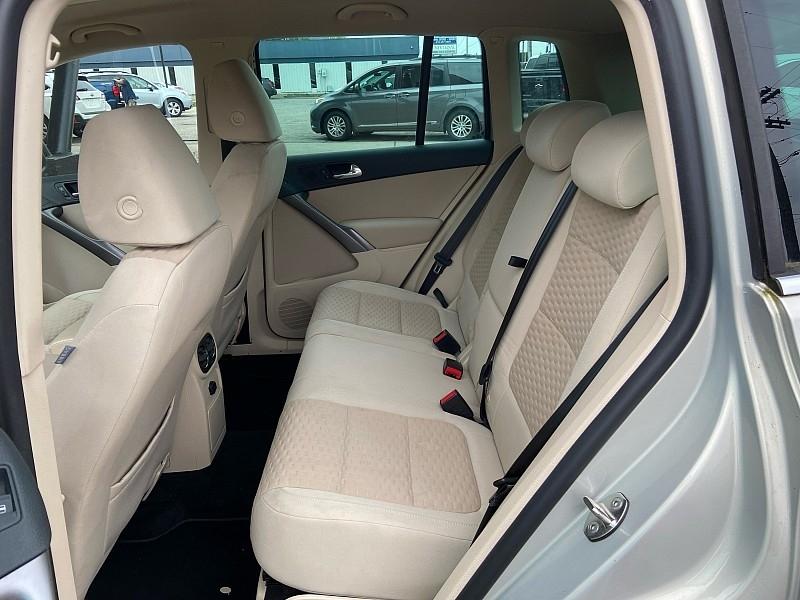 Volkswagen Tiguan SE 2009