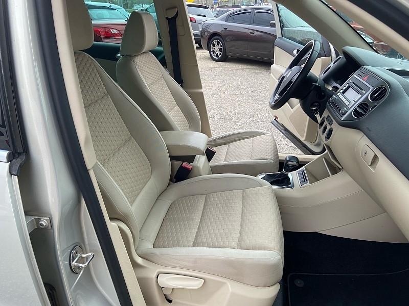 Volkswagen Tiguan SE 2009