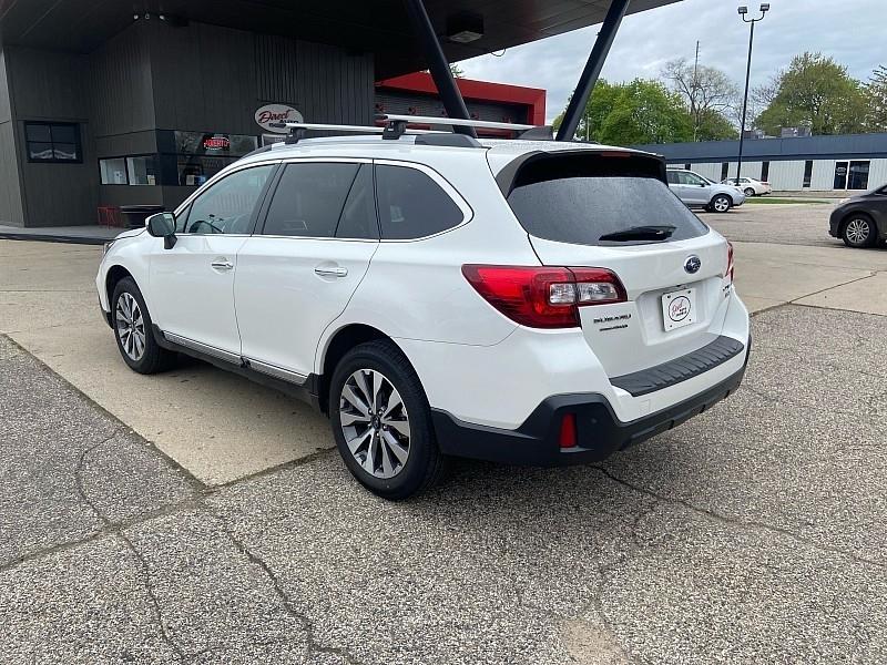 Subaru Outback 3.6R Touring 2019