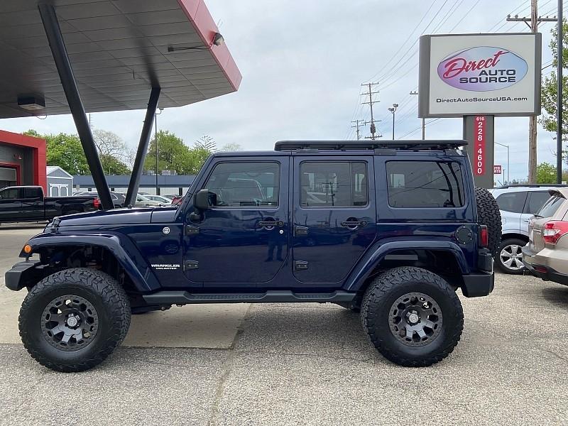 2013 Jeep Wrangler Unlimited Sahara 4WD