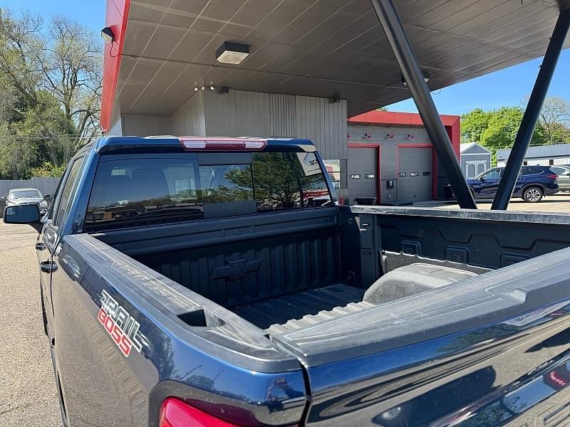 Chevrolet Silverado 1500 LT Trail Boss Crew Cab 4WD 2020