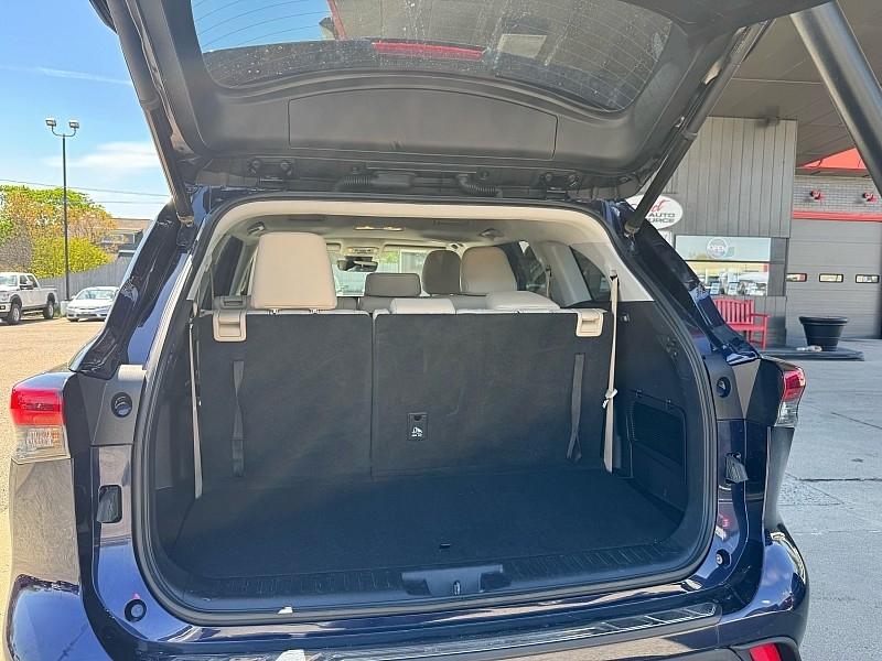 Toyota Highlander XLE AWD V6 2020