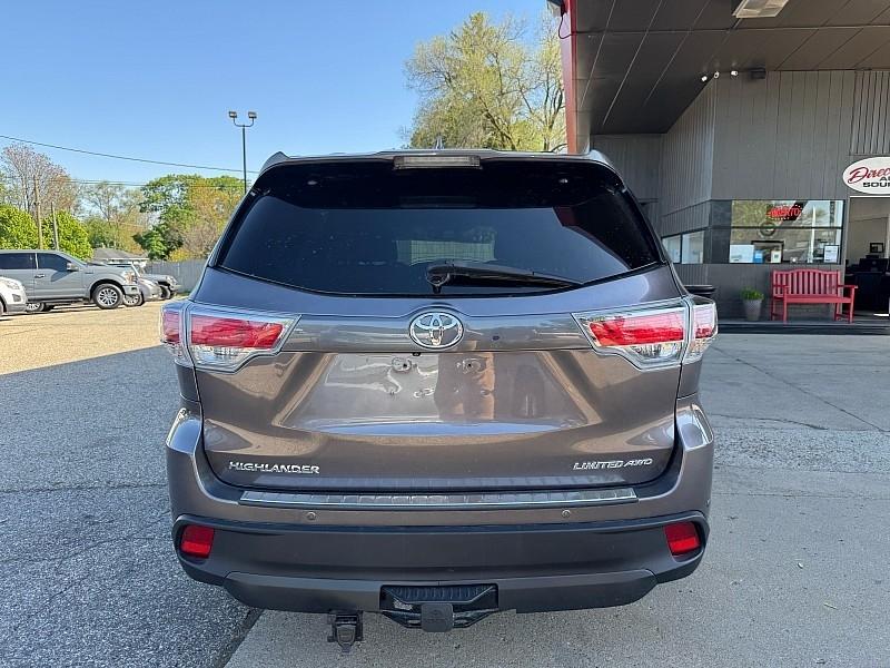 Toyota Highlander Limited AWD V6 2016