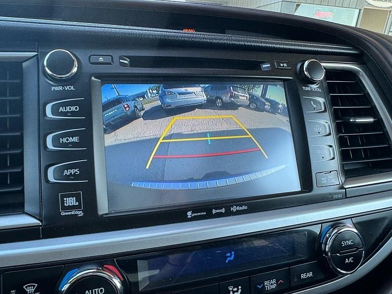 Toyota Highlander Limited AWD V6 2016