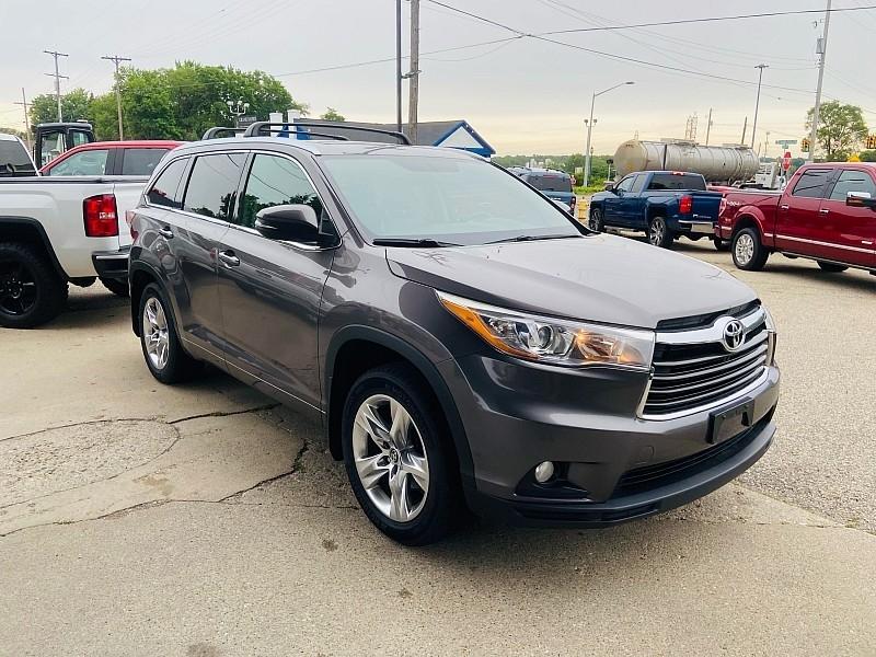 Toyota Highlander Limited AWD V6 2016