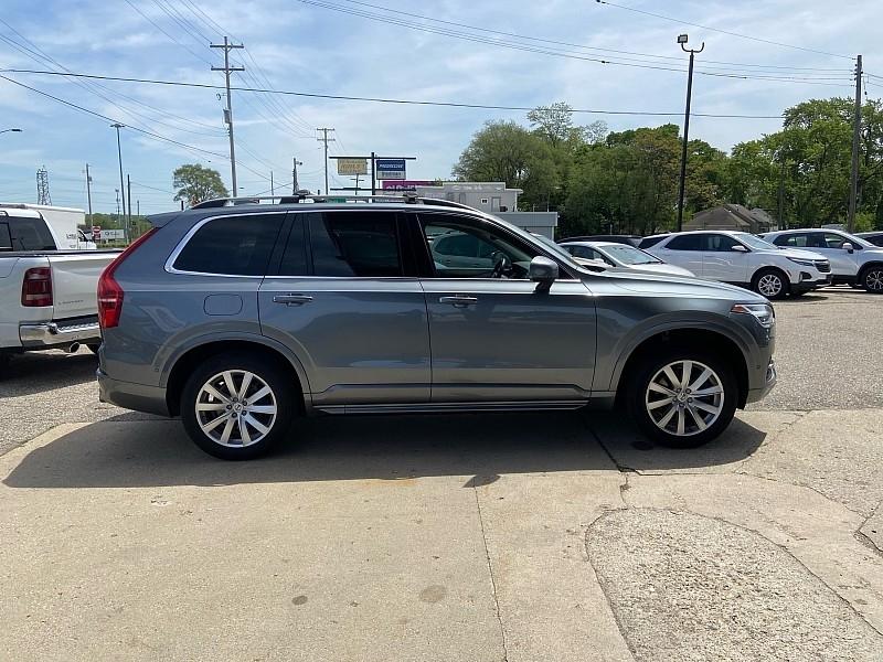 Volvo XC90 T5 Momentum 2018