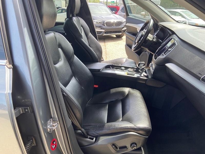 Volvo XC90 T5 Momentum 2018