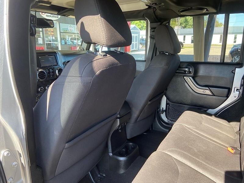 Jeep Wrangler Unlimited Sport 4WD 2014