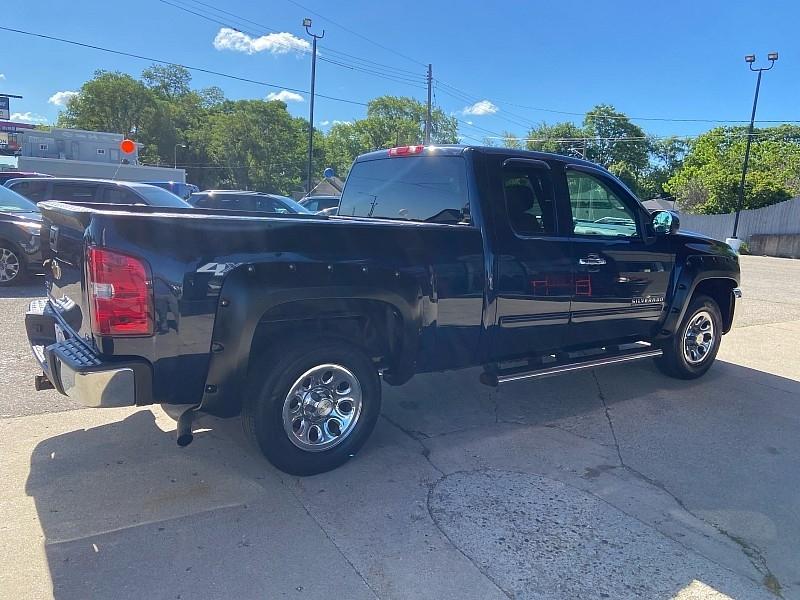 Chevrolet Silverado 1500 LS Extended Cab 4WD 2012