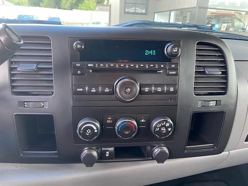 Chevrolet Silverado 1500 LS Extended Cab 4WD 2012