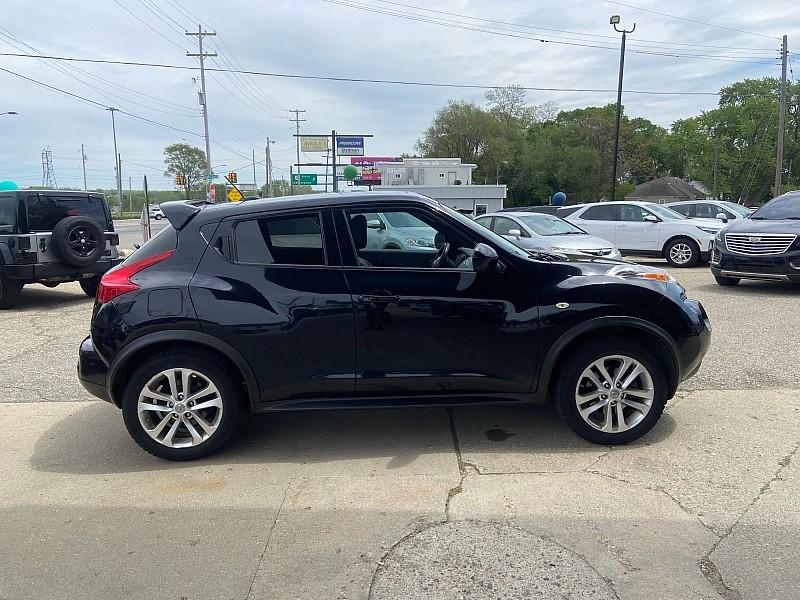 Nissan Juke SV AWD 2014