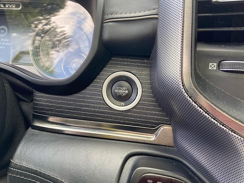 RAM 1500 Limited Crew Cab SWB 4WD 2019