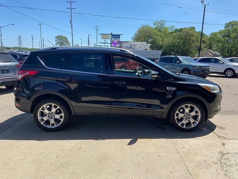 Ford Escape Titanium 4WD 2015