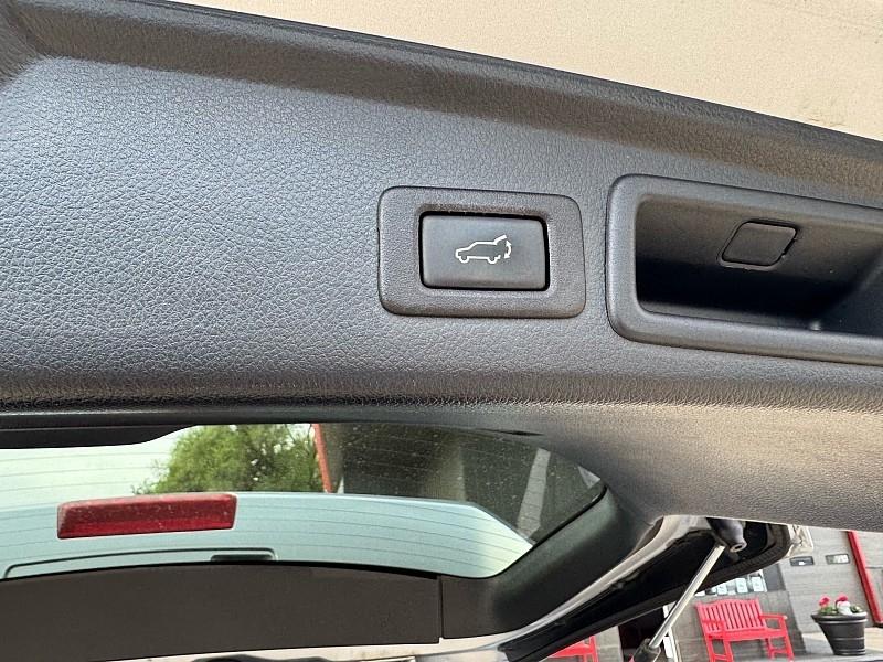 Subaru Forester 2.5i Limited 2017