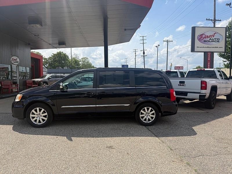 2011 Chrysler Town & Country Touring-L