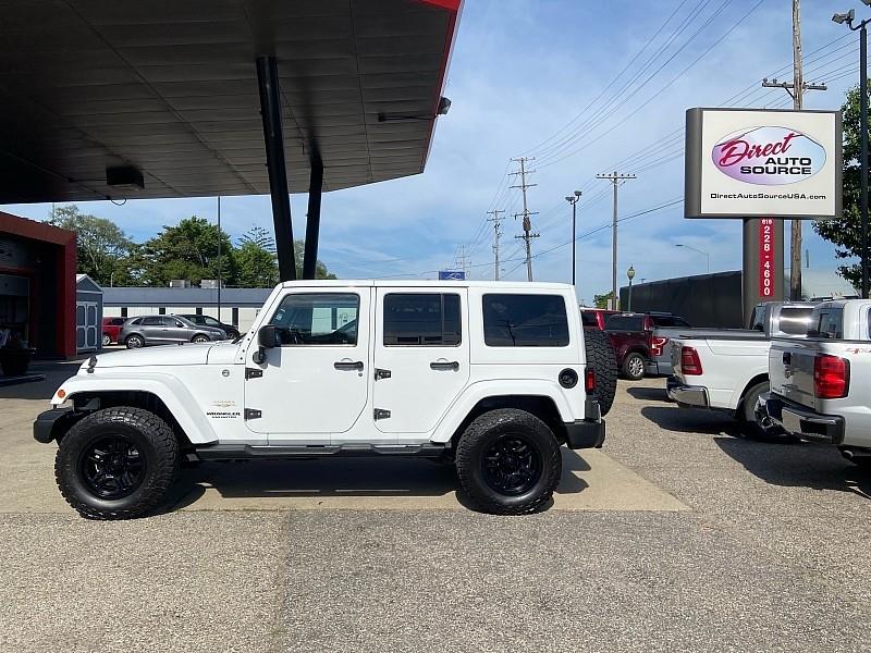 Jeep Wrangler Unlimited Sahara 4WD 2013