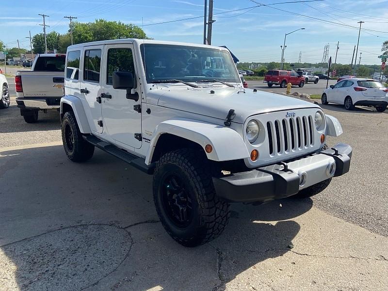 Jeep Wrangler Unlimited Sahara 4WD 2013