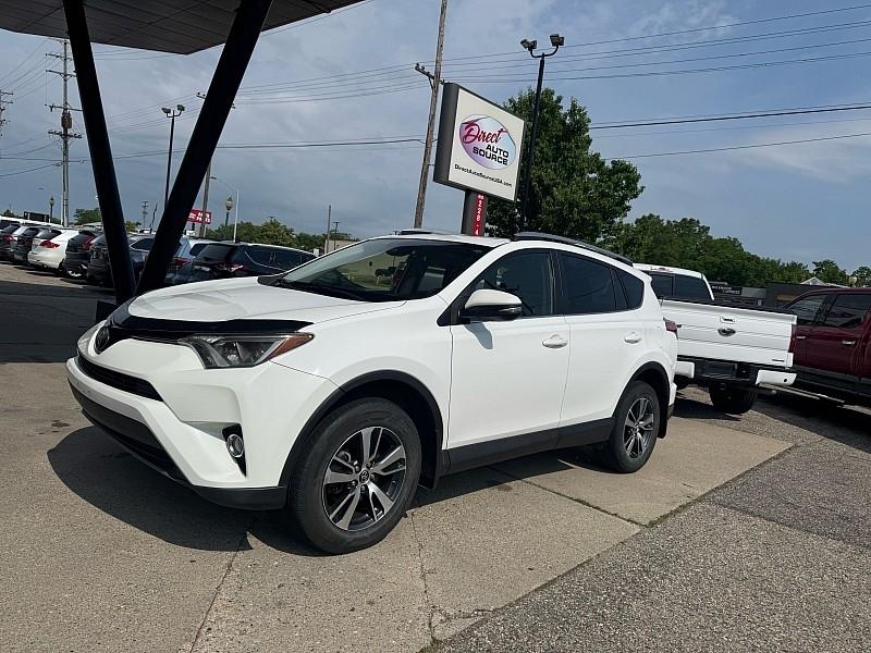 Toyota RAV4 XLE AWD 2018