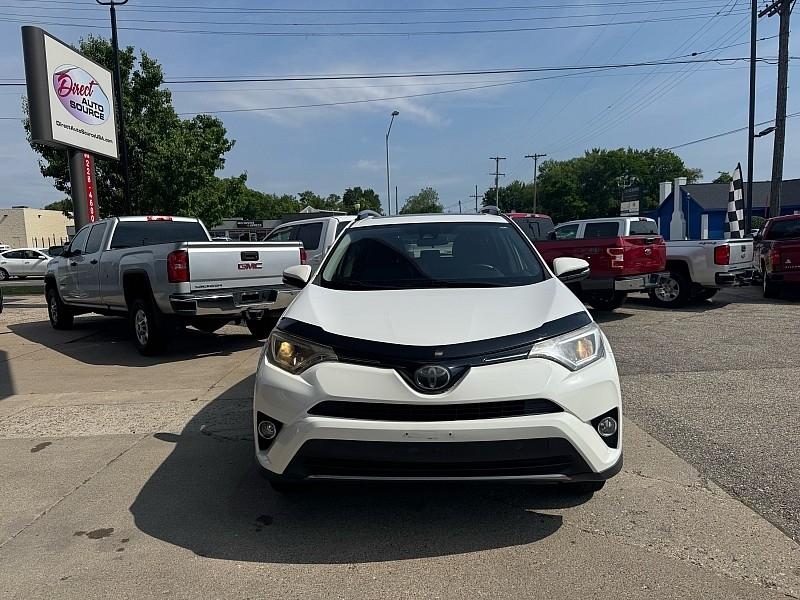 Toyota RAV4 XLE AWD 2018