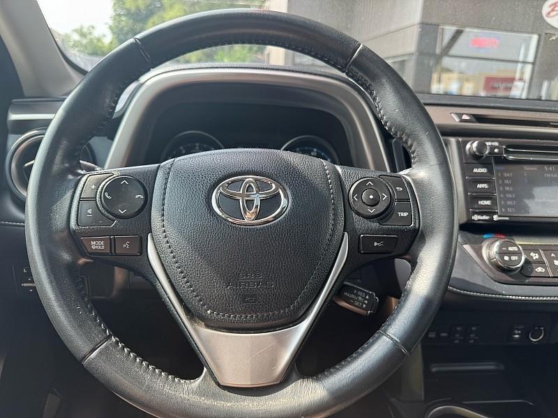 Toyota RAV4 XLE AWD 2018