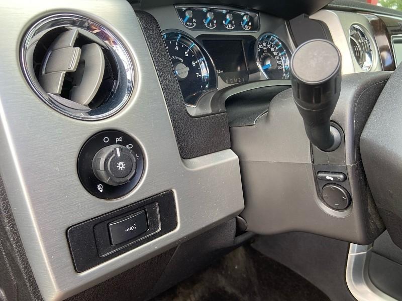 Ford F-150 Platinum SuperCrew 5.5-ft. Bed 4WD 2013