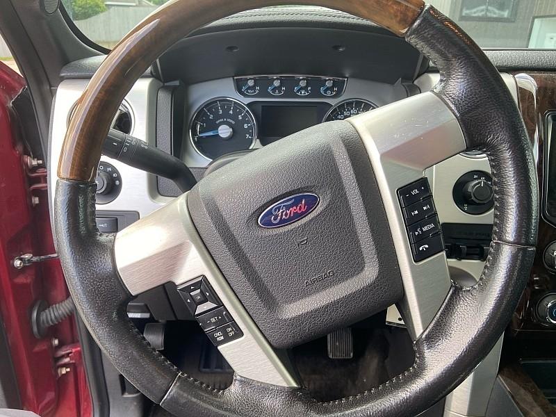 Ford F-150 Platinum SuperCrew 5.5-ft. Bed 4WD 2013