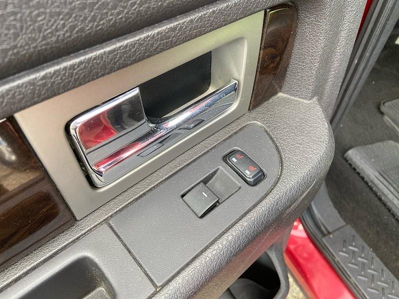 Ford F-150 Platinum SuperCrew 5.5-ft. Bed 4WD 2013