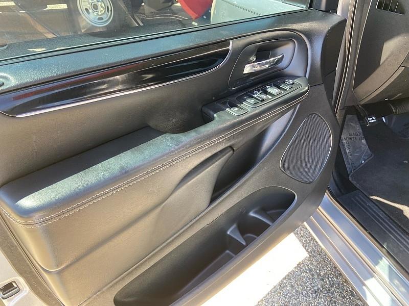 Chrysler Town & Country  2015