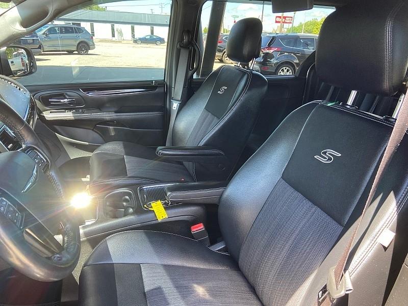 Chrysler Town & Country  2015
