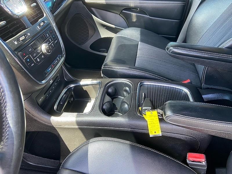Chrysler Town & Country  2015