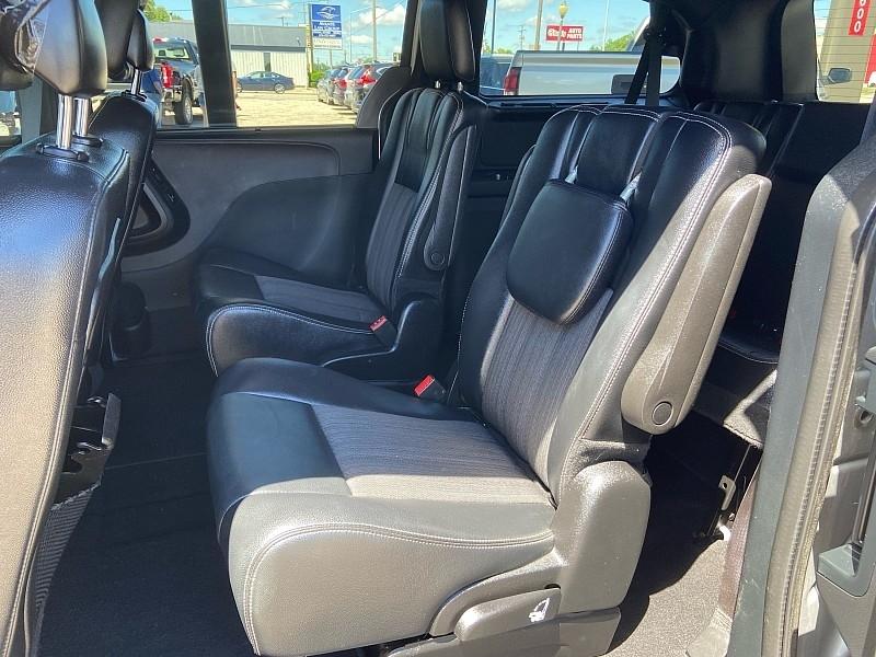 Chrysler Town & Country  2015