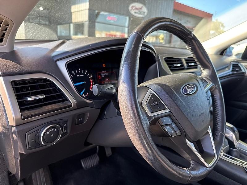 Ford Fusion 4dr Sdn I4 SE FWD 2013