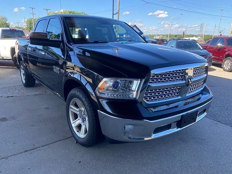 RAM 1500 Laramie Crew Cab LWB 4WD 2017