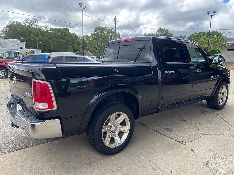RAM 1500 Laramie Crew Cab LWB 4WD 2017