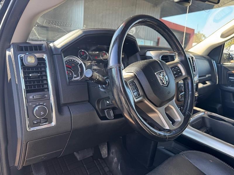 RAM 1500 Laramie Crew Cab LWB 4WD 2017