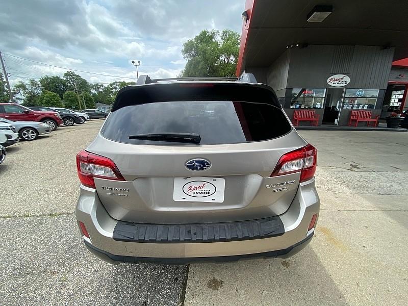 Subaru Outback 3.6R Limited 2015
