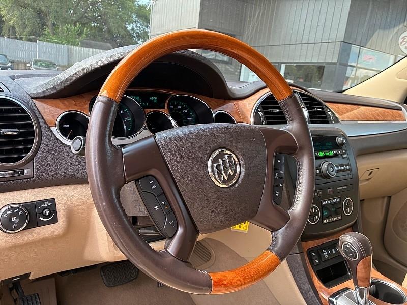 Buick Enclave Leather AWD 2012