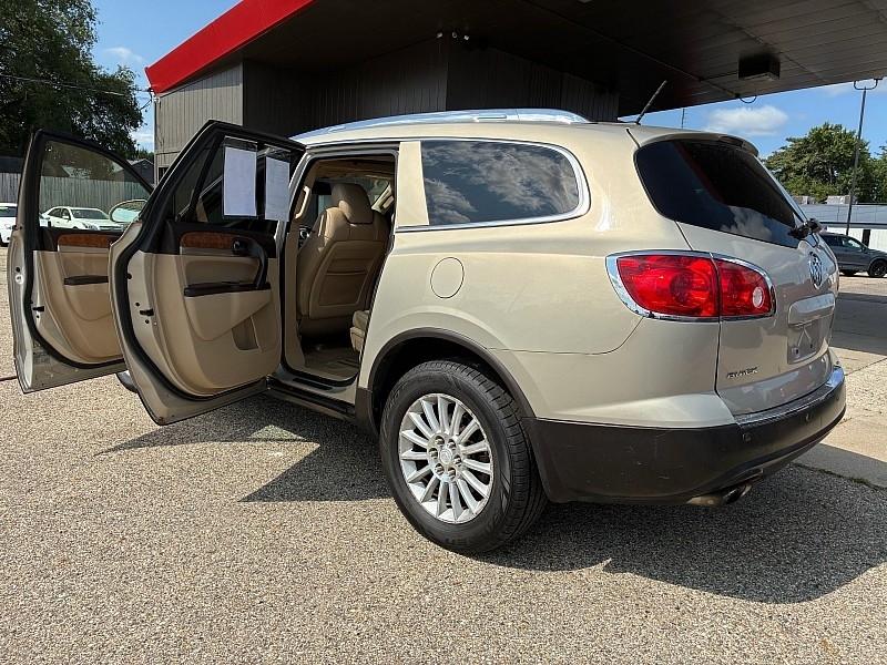 Buick Enclave Leather AWD 2012