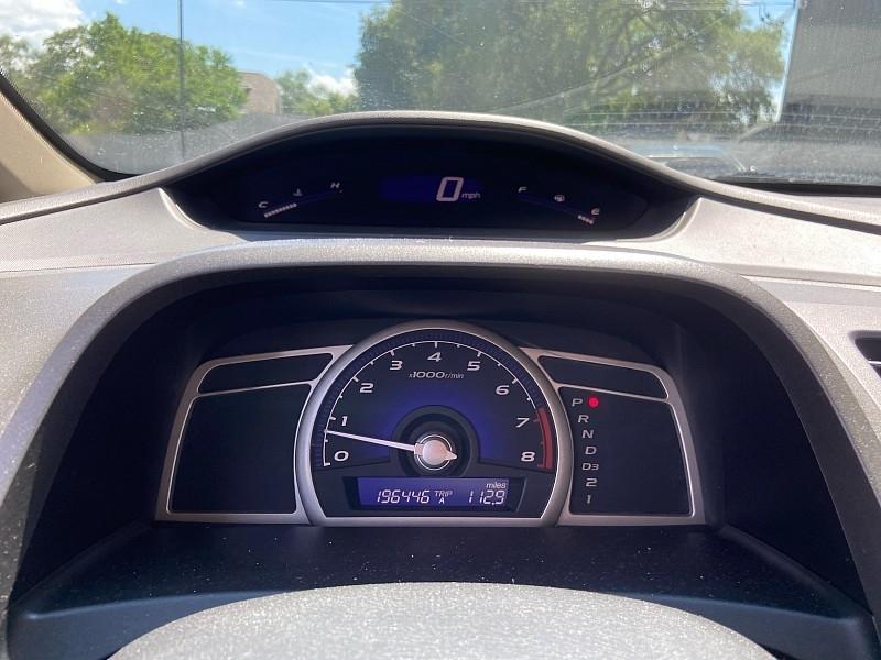 Honda Civic LX Sedan 5-Speed AT 2009