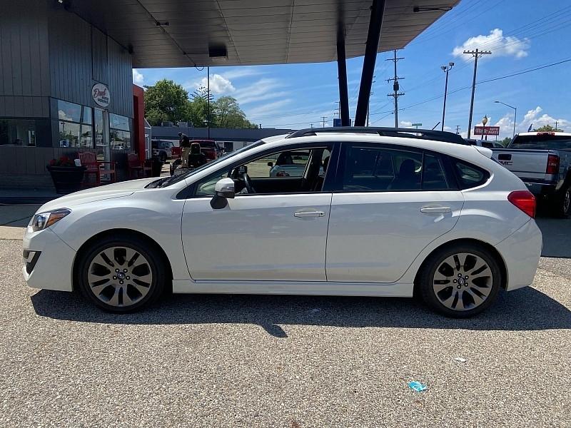 Subaru Impreza 2.0i Limited PZEV 5-Door 2016
